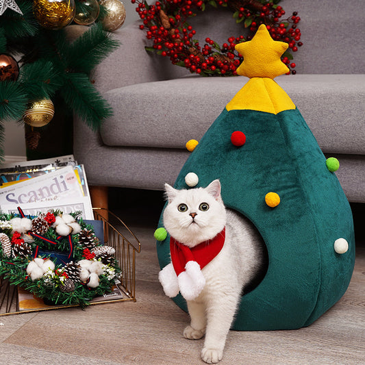 Lit pour chat en forme d'arbre de Noël